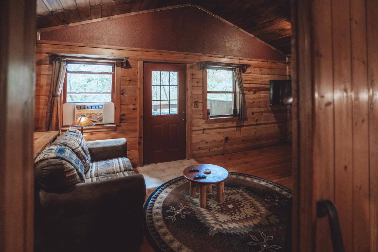 Great Frontier Cabin At American Heartland Cabins Rockbridge 외부 사진
